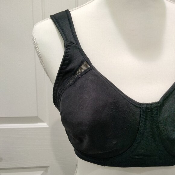 Brassieres, Lot of 4, Breezies and Vanity Fair, Size 38C - Picture 10 of 11